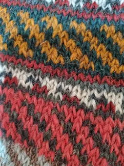 جوراب پشمی دست بافت زنانه مدل jht23