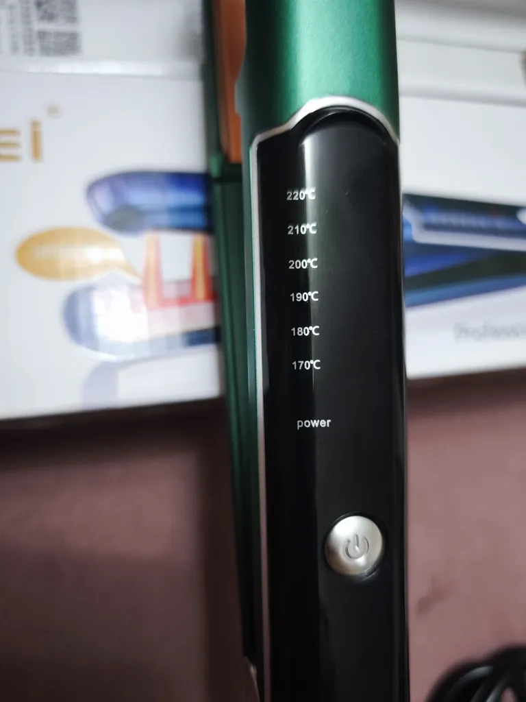 اتو مو کیمی مدل KM-460