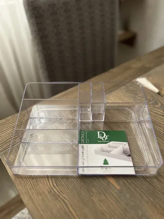 استند لوازم آرایشی مدل 8765