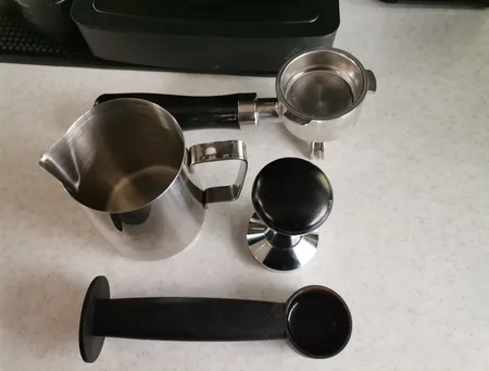 اسپرسو ساز مباشی مدل ME-ECM 2034