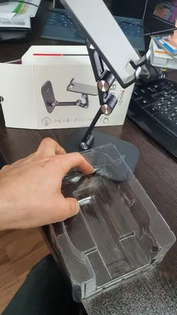 پایه نگهدارنده گوشی موبایل یسیدو مدل C104