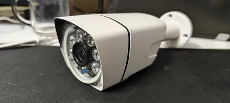 دوربین مداربسته تحت شبکه ان آی کی مدل IP B2305_5MP