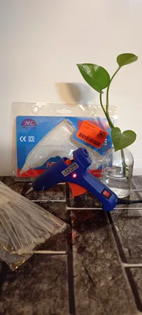 دستگاه چسب تفنگی مدل YB-703