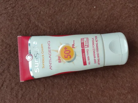 کرم ضدآفتاب و ضدچروک سان‌سیف، حجم 50 میلی‌لیتر