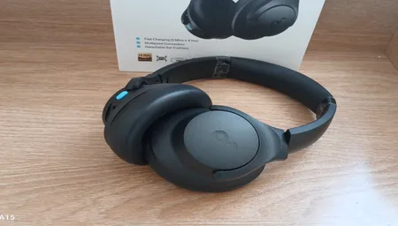 هدست بلوتوثی انکر مدل Soundcore Q11i