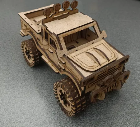 ساختنی مدل ماشین آفرود