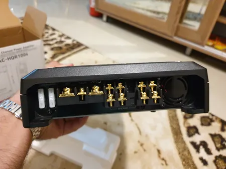 آمپلی فایر خودرو کنوود مدل KAC-HQR1004