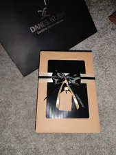 تجریه خرید جعبه هدیه مدل GBX-MTZ2014