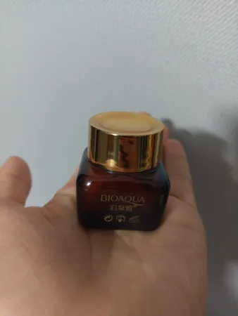 کرم دور چشم بایو آکوا مدل Delicate & moisturizing 0955 حجم 20 میلی لیتر