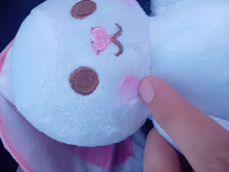 عروسک طرح خرگوش میوه ای مدل توت فرنگی کد JIMI110 ارتفاع 25 سانتی‌متر