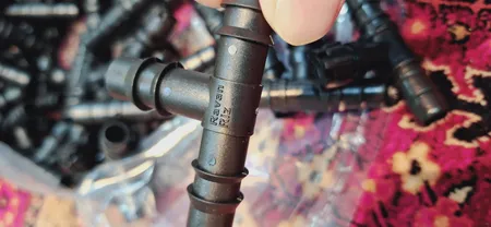 لوازم آبیاری قطره ای مدل Z-200 مجموعه 200 عددی