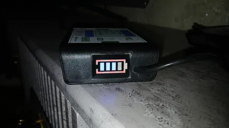 یو پی اس (ups) مودم مدل MP_3000 AsoSell ظرفیت 3000 میلی آمپر