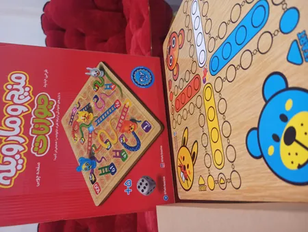 بازی منچ و مارپله تخته چوبی مدل Animals