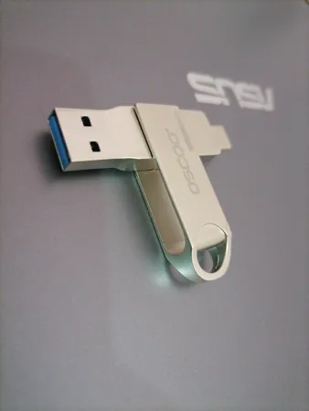 فلش مموری اوسکو مدل CU-002 ظرفیت 64 گیگابایت