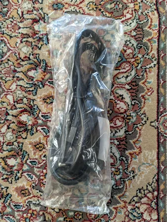 کابل برق سه پین منبع تغذیه کامپیوتر ای پی نت مدل Gold طول 1.5 متر