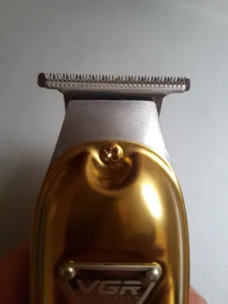 ماشین اصلاح مو صورت و سر وی جی ار مدل V-062