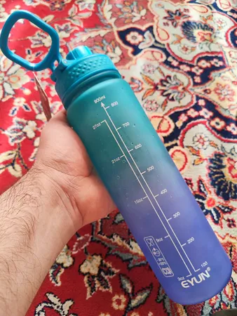 قمقمه مدل ورزشی مات  گنجایش 1 لیتر