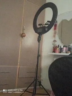 رینگ لایت مدل RL-21 به همراه سه پایه