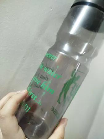 قمقمه مدل Golf Stadium گنجایش 0.9 لیتر