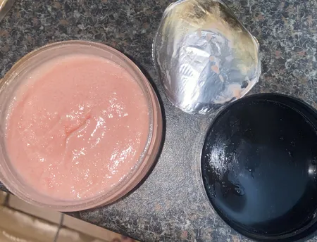 اسکراب لایه بردار پوست ایمنس هربال مدل هلو وزن 200 گرم