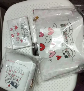 تجریه خرید ست هدیه طرح پیشی مدل st-002