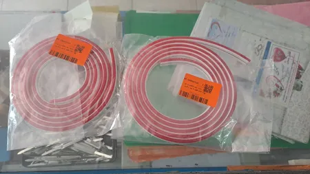 ریسه نئون فلکسی مدل v12 طول 2 متر