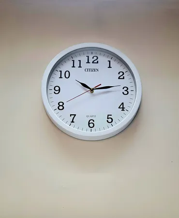 ساعت دیواری مدل 121