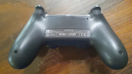 دسته بازی پلی استیشن ۴ مدل DUALSHOCK CUH-ZCT2E