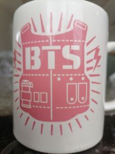 ماگ طرح اسم نیکا مدل bts army کد 960
