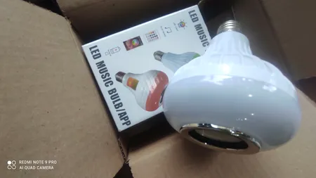 لامپ هوشمند و اسپیکر بلوتوثی مدل led music blub کد HB-61