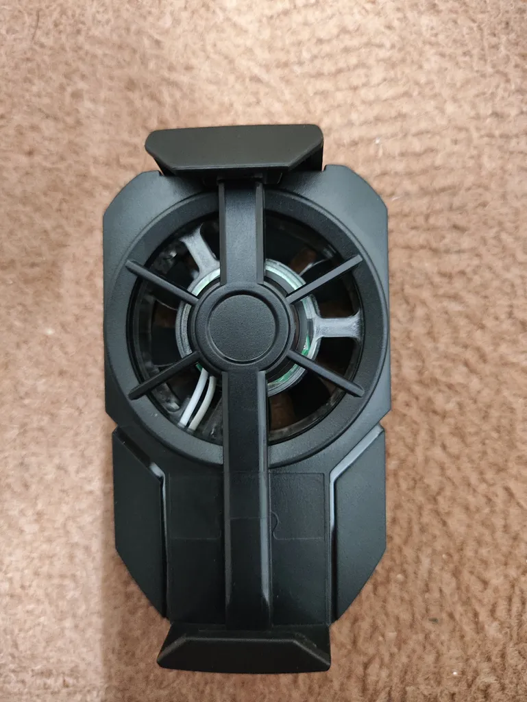 خنک کننده گوشی موبایل ممو مدل شارژی کد FL-A2