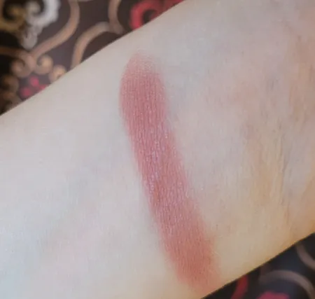 رژگونه شون سری Charming شماره B02