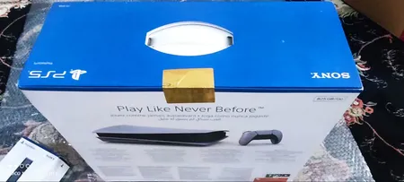 کنسول بازی سونی مدل PlayStation 5 ظرفیت 825 گیگابایت ریجن اروپا 1216A به همراه پایه شارژر