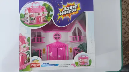 اسباب بازی خانه عروسکی مدل آذین