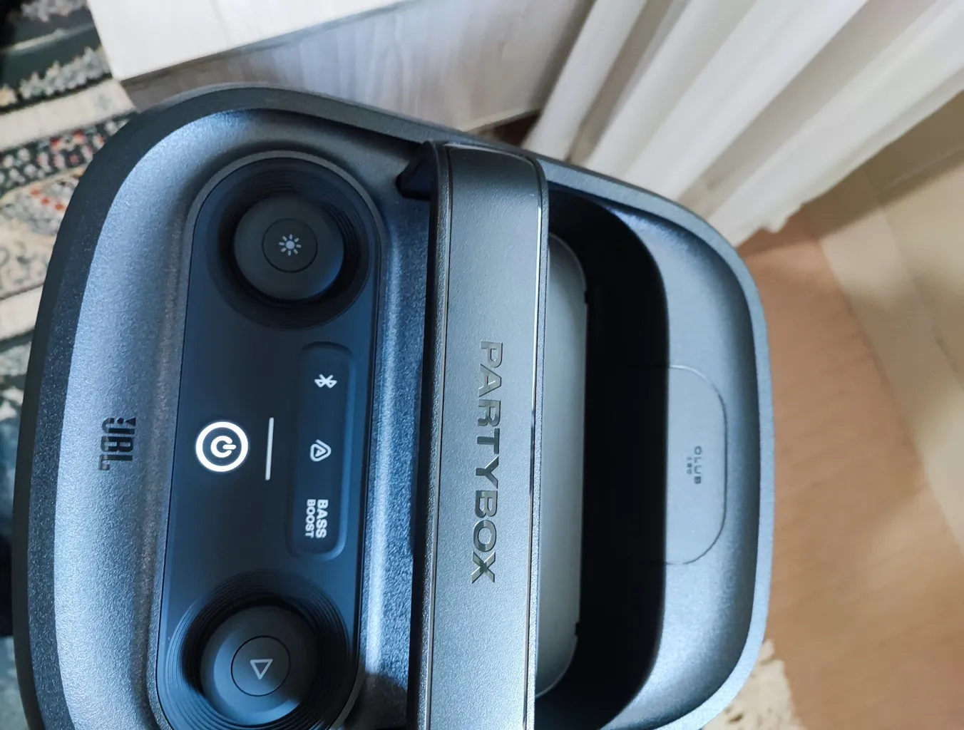 اسپیکر بلوتوثی قابل حمل جی بی ال مدل PartyBox Club 120