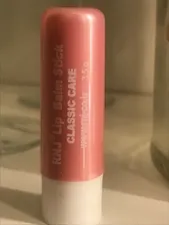 تجریه خرید بالم لب آر ان جی مدل توت فرنگی