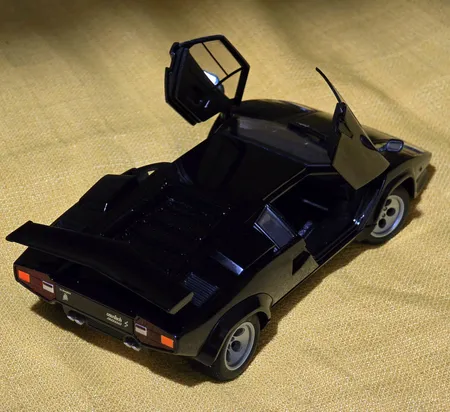 ماکت ماشین ولی مدل لامبورگینی کانتاش