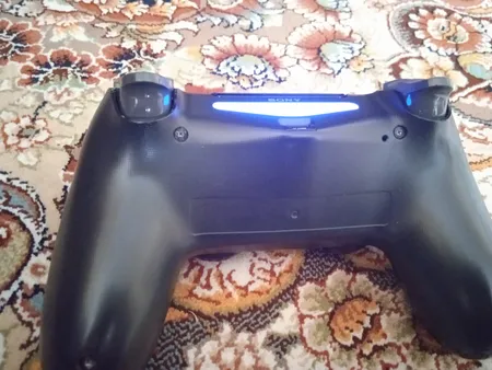 دسته بازی پلی استیشن 4 مدل jet