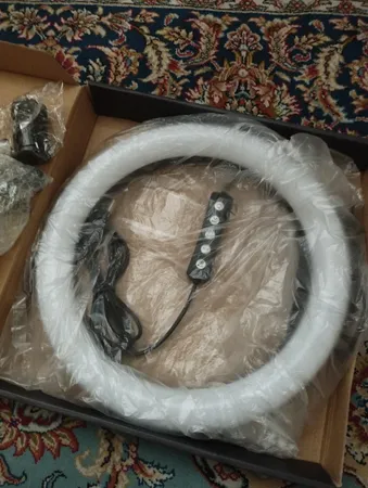 رینگ لایت مدل MJ26-RGB