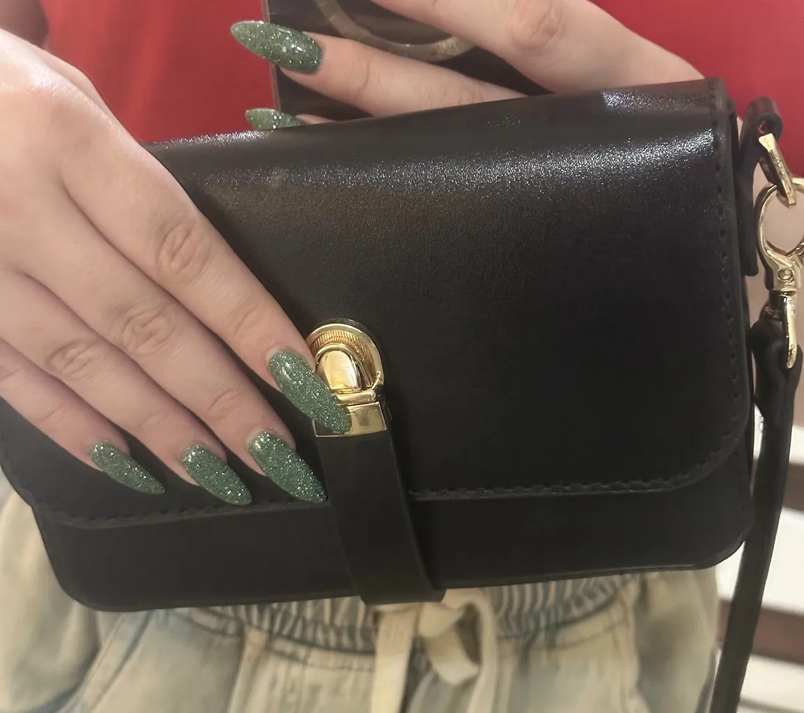 کیف رودوشی زنانه خانه چرم آنا مدل 25735