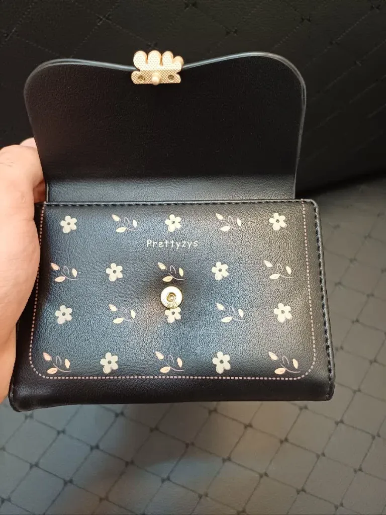 کیف پول زنانه پرتیزس مدل گلدار کد 2020032