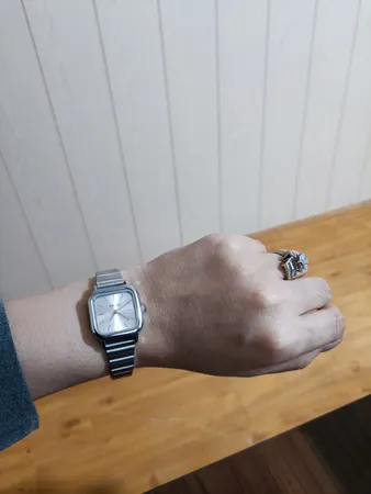 ساعت مچی عقربه ای زنانه مدل کلاسیک Nn