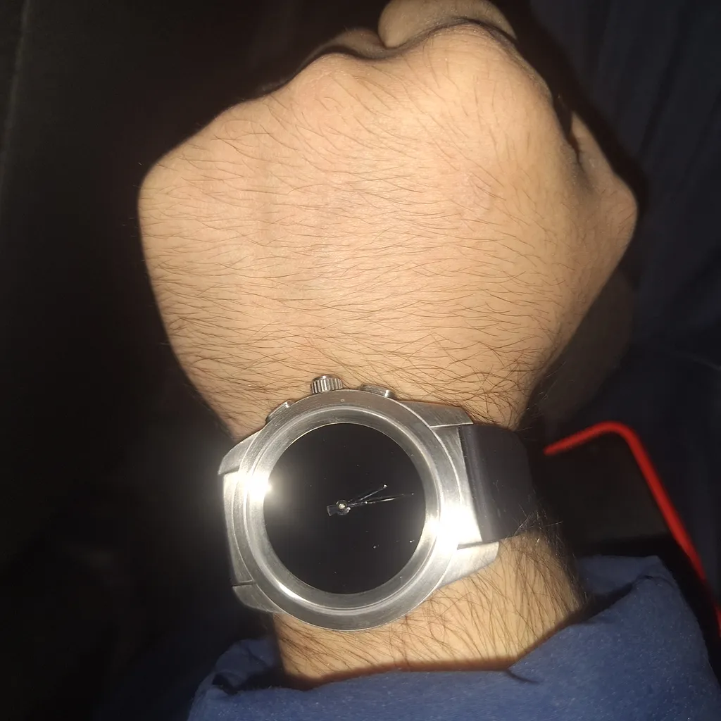 ساعت هوشمند مای کرونوز مدل zetime دارای قابلیت های صفحه نمایش لمسی، کنترل موسیقی، کنترل سطح اکسیژن خون، ضد آب، قابلیت تغییر طرح ساعت یا تم، بند سیلیکون ساعت هوشمند مای کرونوز مدل zetime دارای قابلیت های صفحه نمایش لمسی، کنترل موسیقی، کنترل سطح اکسیژن خون، ضد آب، قابلیت تغییر طرح ساعت یا تم، بند سیلیکون