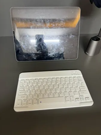 مینی کیبورد بلوتوثی مدل BT300