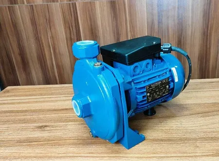 پمپ آب الکتروژن مدل CM100