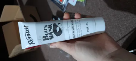 ماسک صورت رینوزیت مدل carbon active حجم 100 میلی لیتر