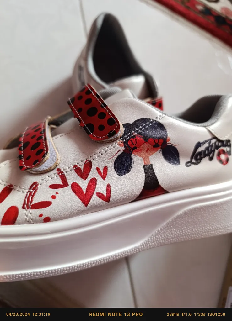 کفش راحتی بچگانه دندی مدل dand-snkd15