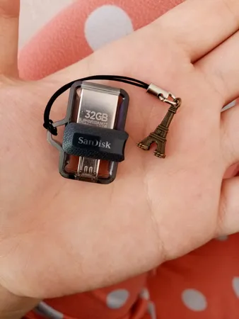 فلش مموری سن دیسک مدل Ultra Dual Drive M3.0 ظرفیت 32 گیگابایت