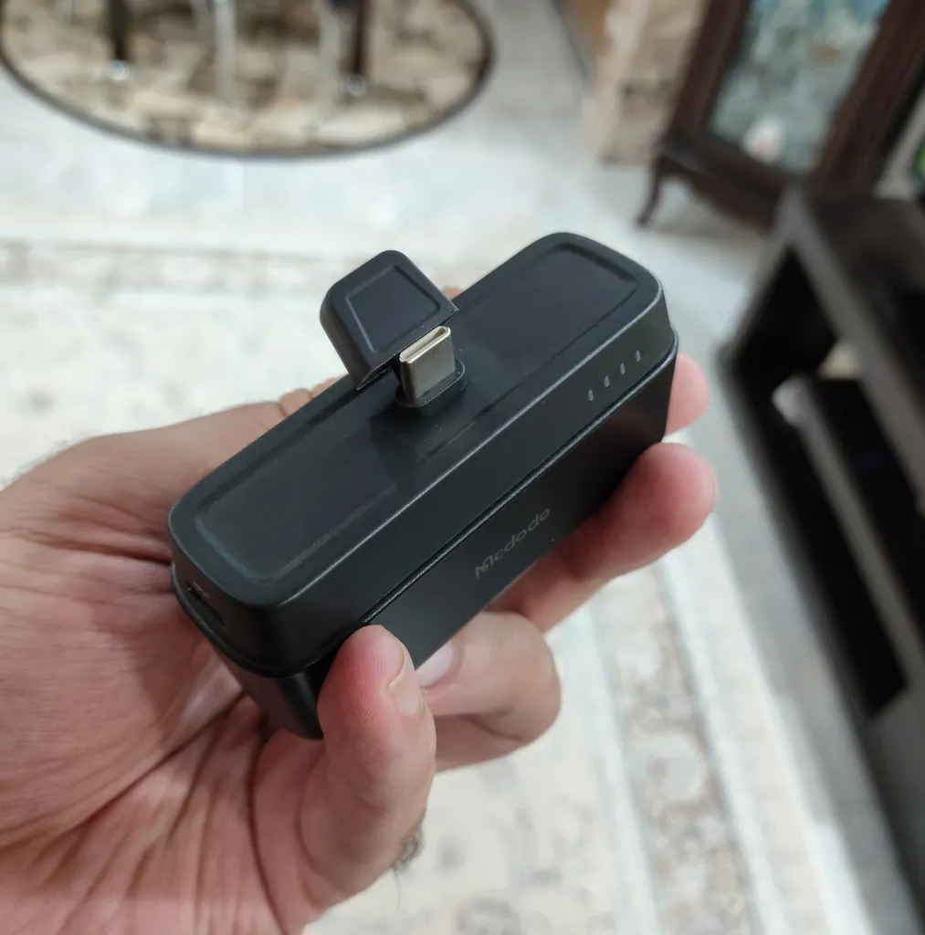 پاوربانک مک دودو مدل MC-6302 20w ظرفیت 5000 میلی آمپرساعت