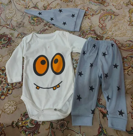 ست 3 تکه لباس نوزادی مدل باب اسفنجی کد M214